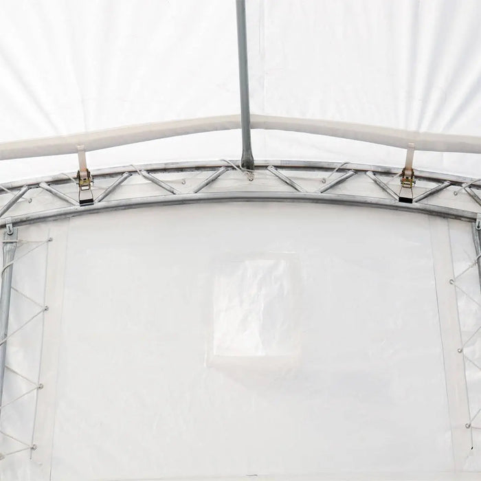 30' x 20' kaksoisristikkorakenteinen konttisuoja, jossa on kestävä 17 unssin PVC-katos, suljettu päätyseinä ja alaslaskettava etuseinä, TMG-DT3020CF